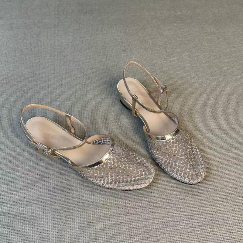 Women Shoes Model - صنادل نسائية جديدة 2026 بكعب ويدج