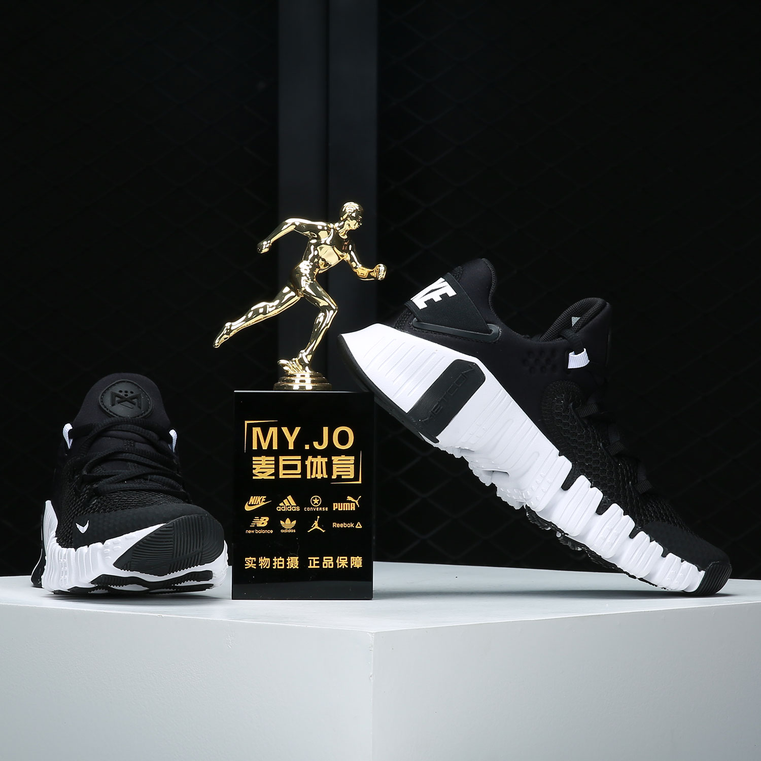 حذاء تدريب مبطن للنساء من Nike - مراجعة Women Shoes Nike وسعره