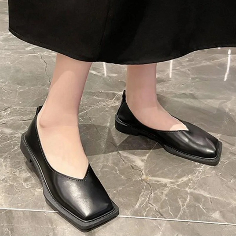 أحذية نسائية رومانية بكعب منخف - مراجعة Women Shoes Sneakers وسعره