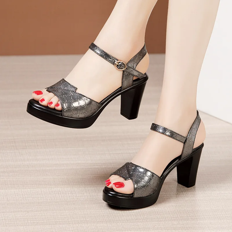أحذية نسائية أنيقة جديدة بكعب  - مراجعة Women Shoes Model وسعره