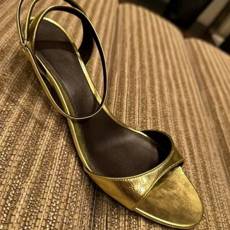 صنادل نسائية أنيقة ومثيرة من ا - مراجعة Women'S Shoes Kitten Heels وسعره