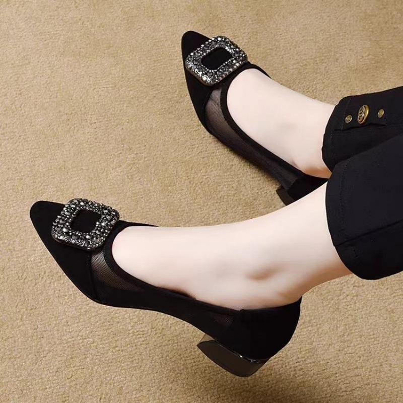 أحذية نسائية أنيقة بكعب مربع و - مراجعة Women Shoes Model وسعره