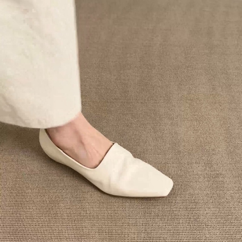 أحذية نسائية مسطحة بتصميم ريتر - مراجعة Loafer Flat Women وسعره