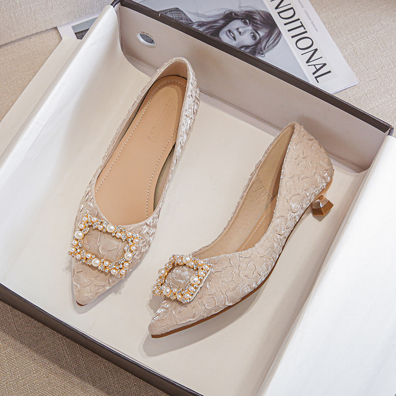 حذاء نسائي أنيق بكعب قصير مدبب - مراجعة Women'S Shoes Kitten Heels وسعره